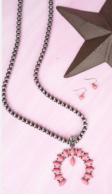 PINK FAIRLANE SILVER PEARL NECKLACE AND EARRING SET