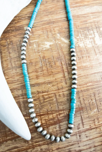 VIOLA TURQUOISE JOLENE SILVER PEARL NECKLACE